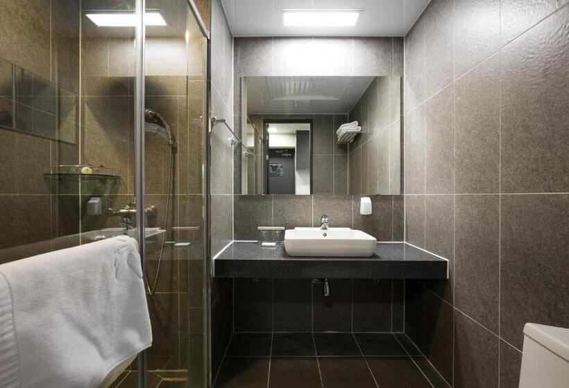 בית מלון כפרי New Songtan