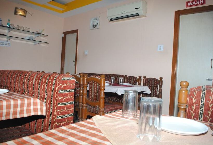 فندق Pancharatna Paradise