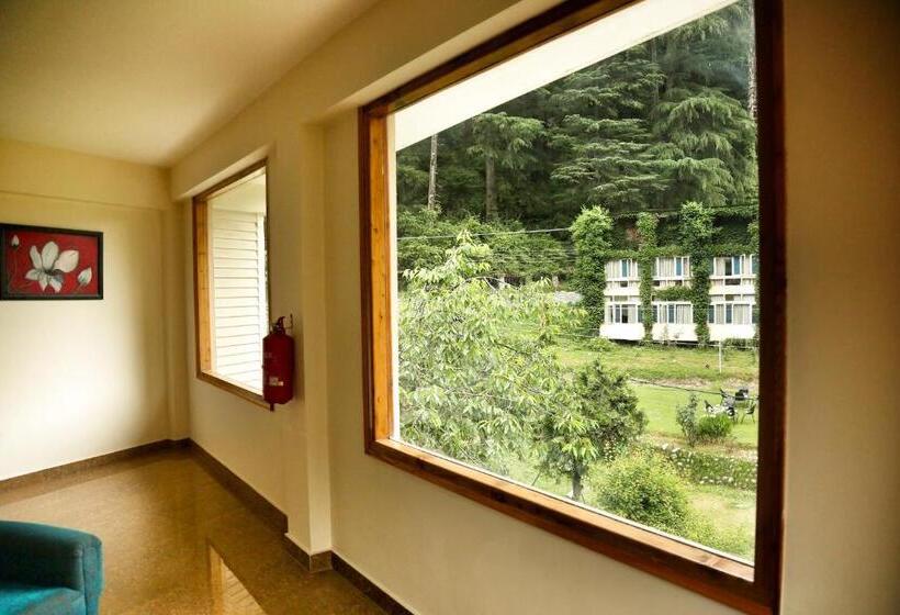 酒店 Rising Star With Garden With Private Parking Near To Mall Road