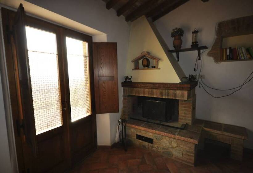 교외 호텔 La Rocca Della Magione