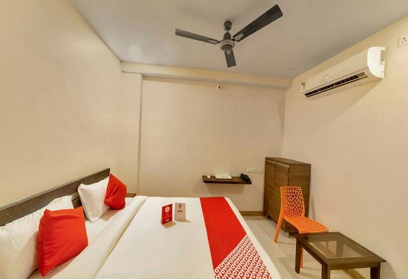 هتل Sai Vihar By Oyo Rooms