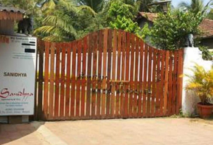 فندق Sanidhya Resort