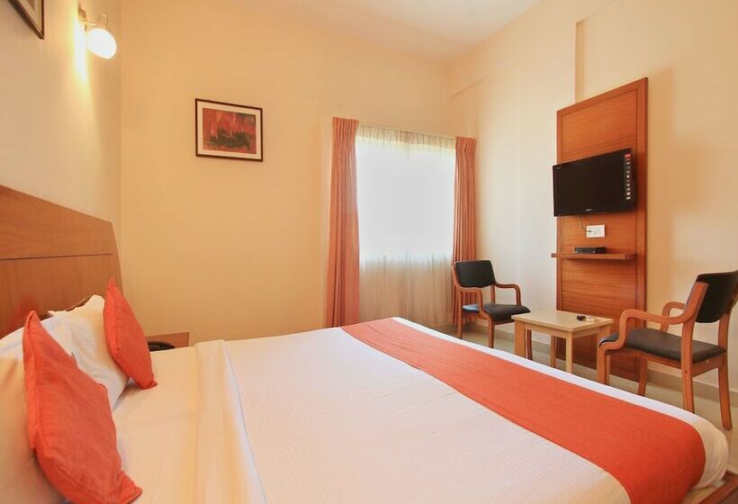 בית מלון כפרי Stay By The Way By Oyo Rooms