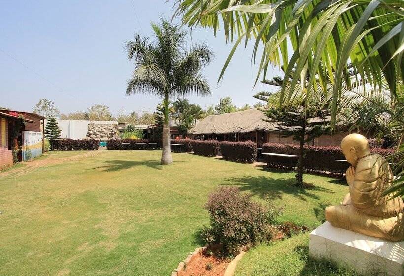 בית מלון כפרי Stay By The Way By Oyo Rooms