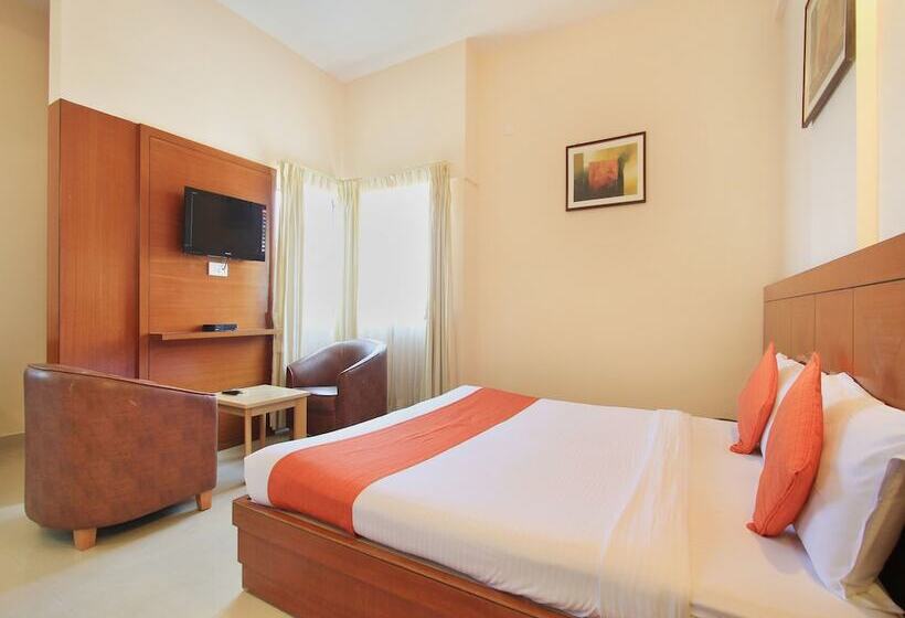 בית מלון כפרי Stay By The Way By Oyo Rooms