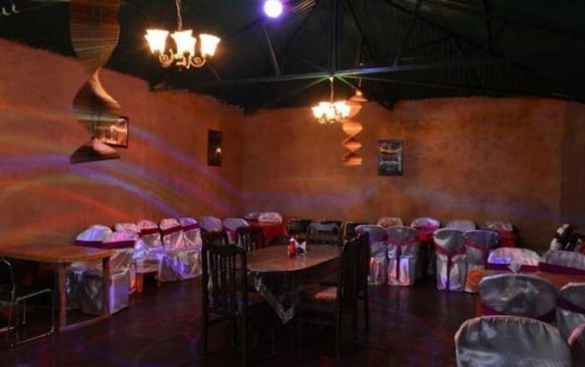 호텔 The Sun Resort Bandhavgarh Mp