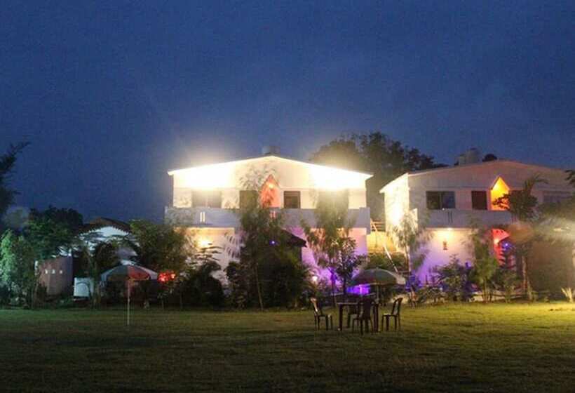 호텔 The Sun Resort Bandhavgarh Mp