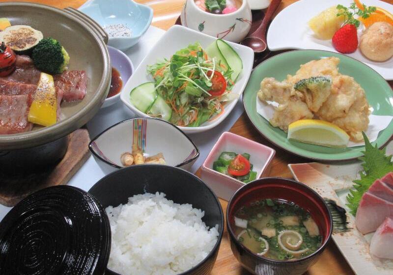 Отель Tsurusaki