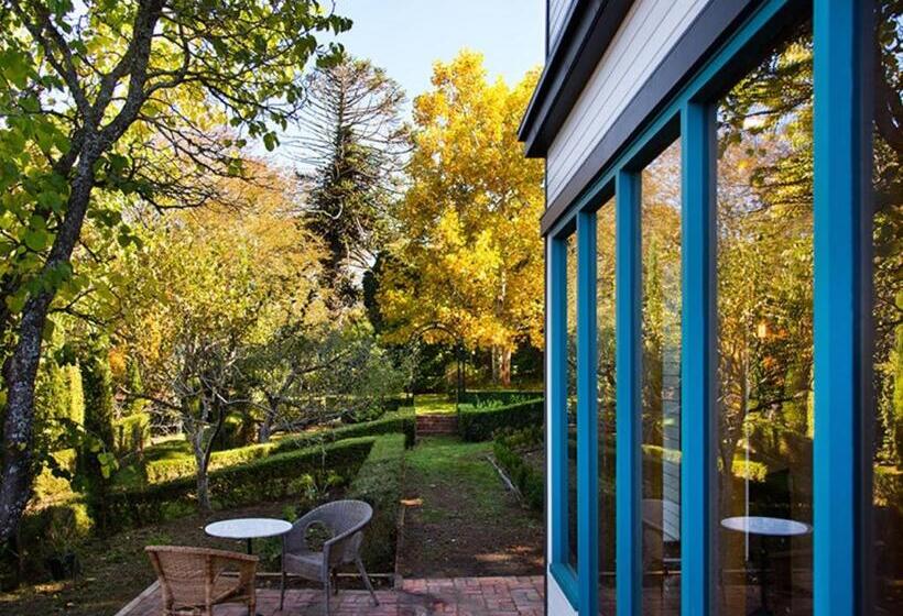 Montacute Pavilion And Gardens