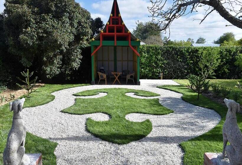 Montacute Pavilion And Gardens