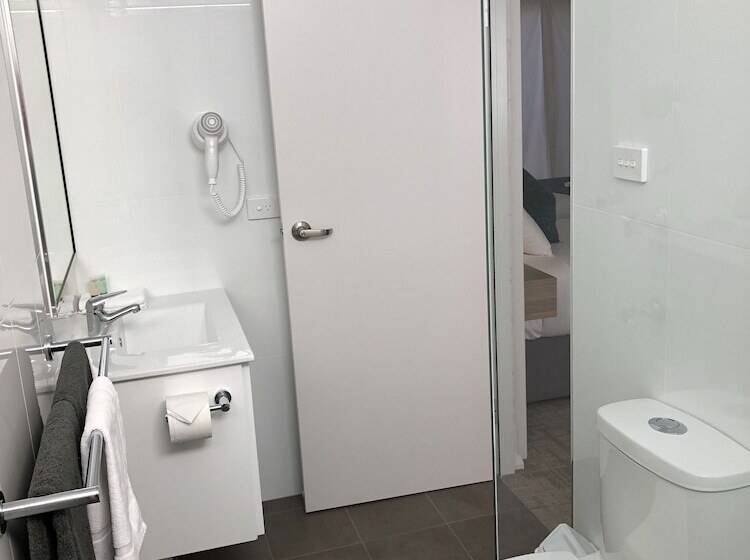 מוטל Gundagai Tourist Suites