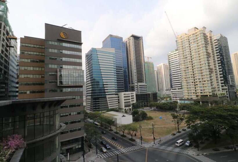 Oasis Regency At Fort Victoria Bgc
