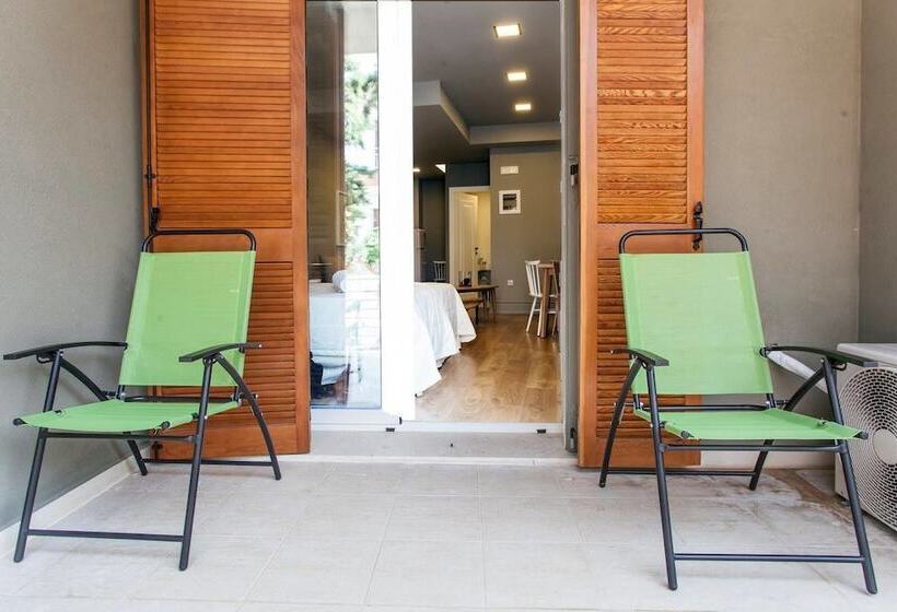 پانسیون Candia Studios & Rooms