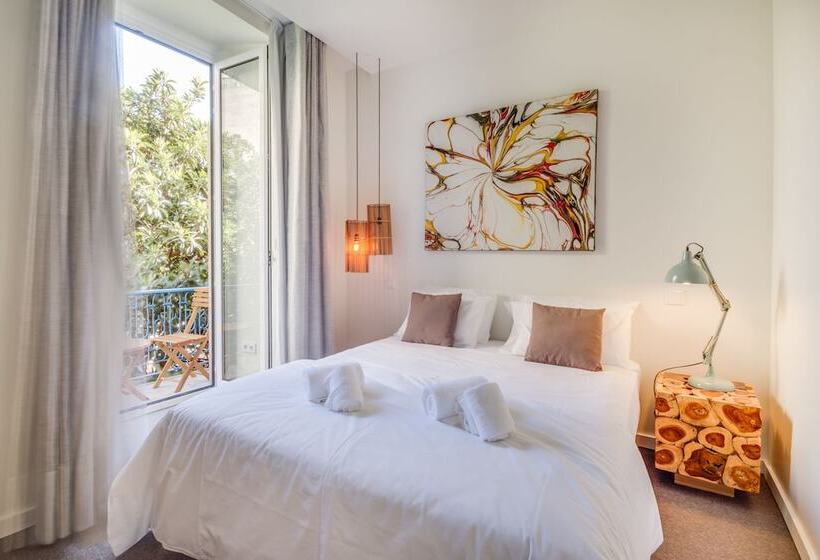 پانسیون Chiado 44