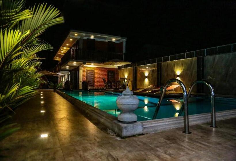 بنسيون D Family Resort