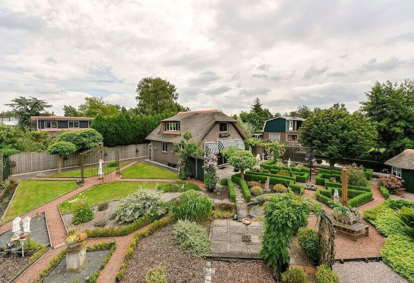 بنسيون Dolce Vita