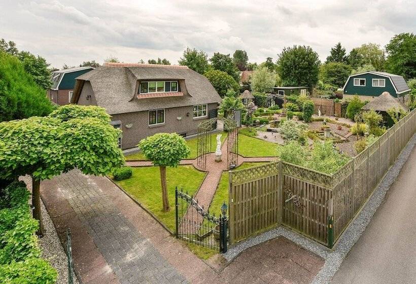 بنسيون Dolce Vita