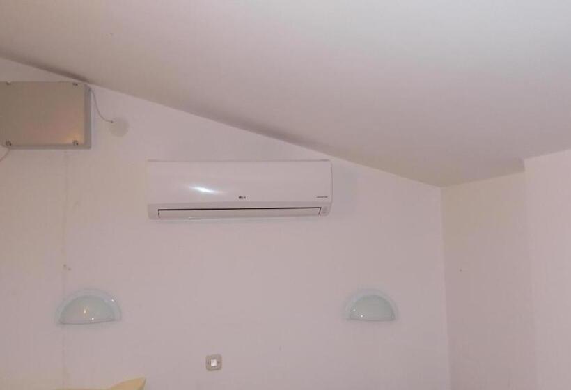 بنسيون Guest House Accommodation Rupine