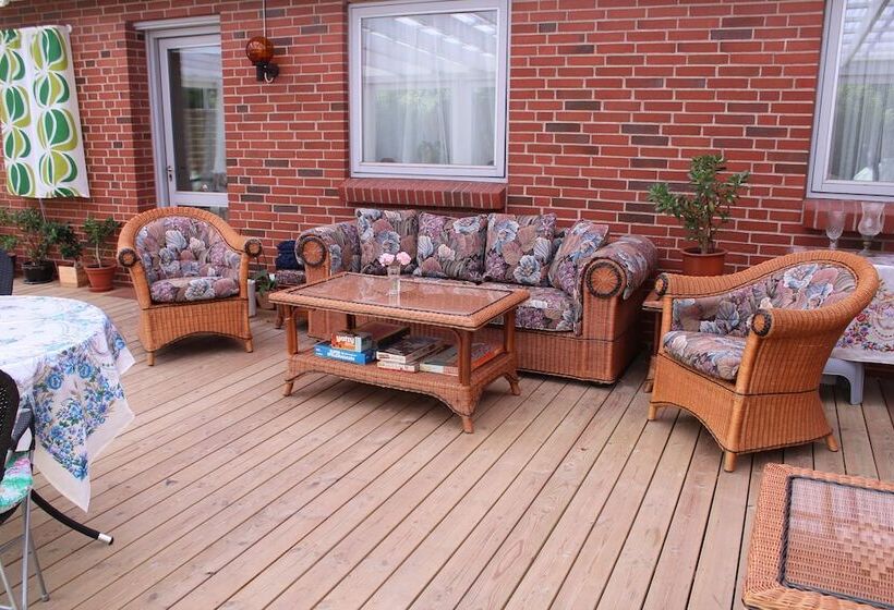 פנסיון Hine Bakke Bed And Breakfast