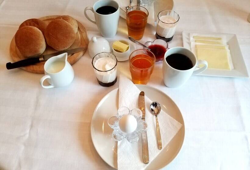 פנסיון Hine Bakke Bed And Breakfast