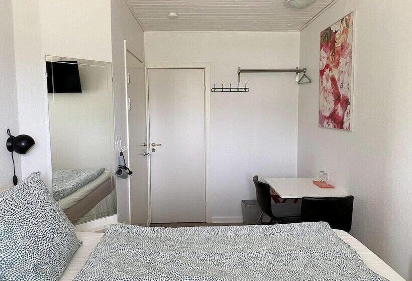 פנסיון Hine Bakke Bed And Breakfast