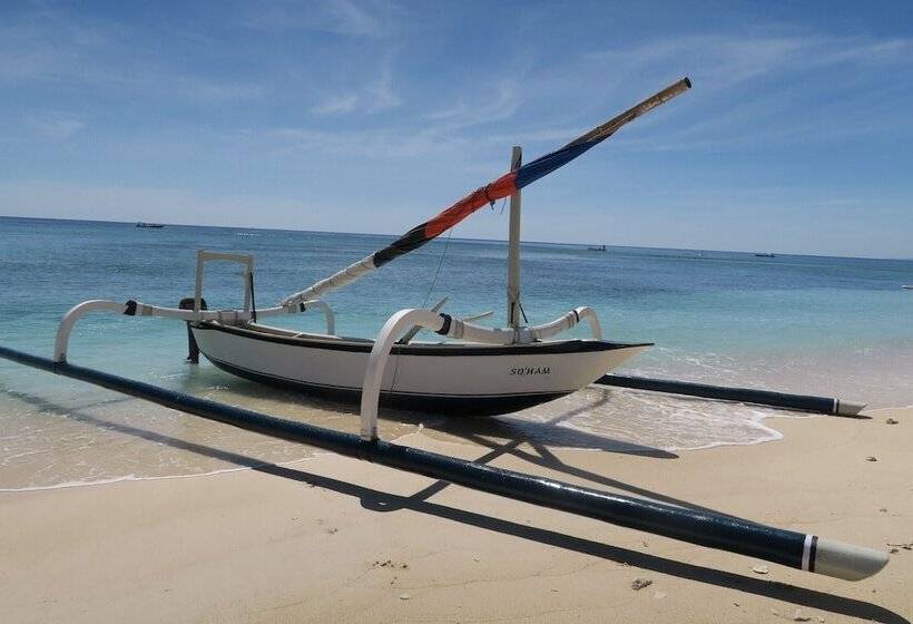 פנסיון Maomeno