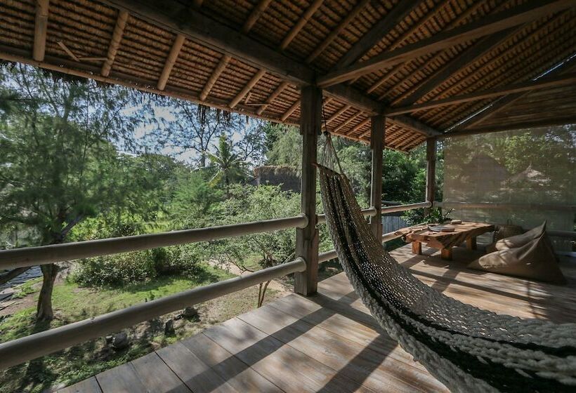 פנסיון Maomeno