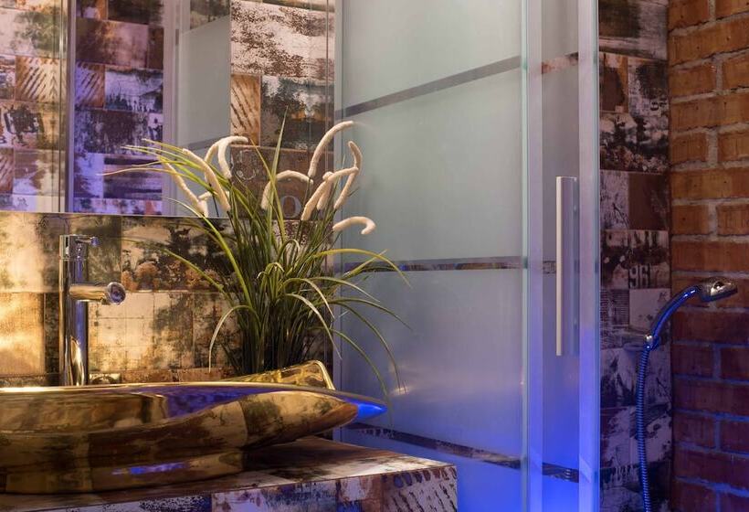 פנסיון Starhome Navona