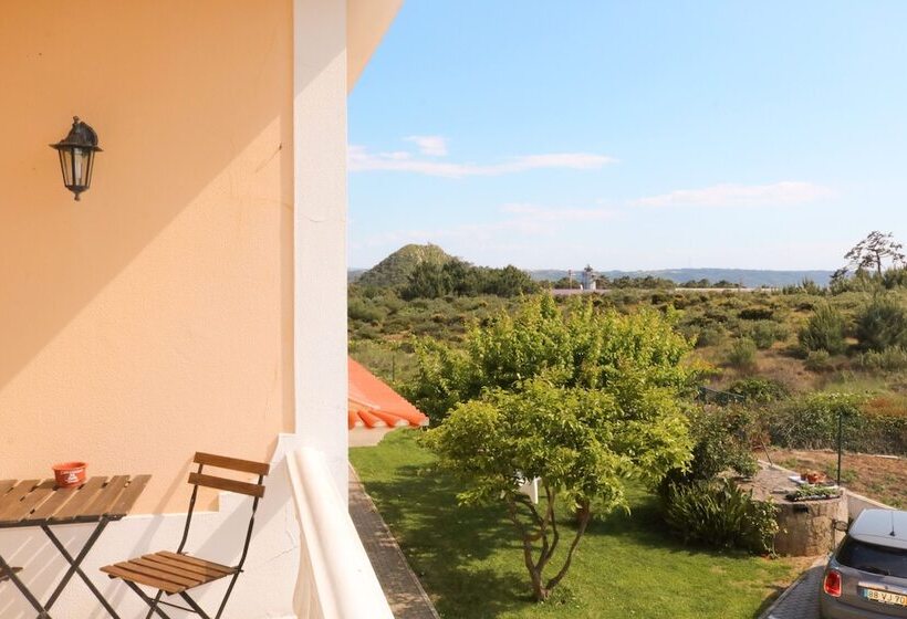 ペンション Quinta Amarela