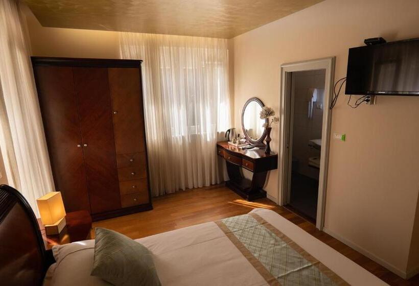 Пансион Scallop Regent Rooms