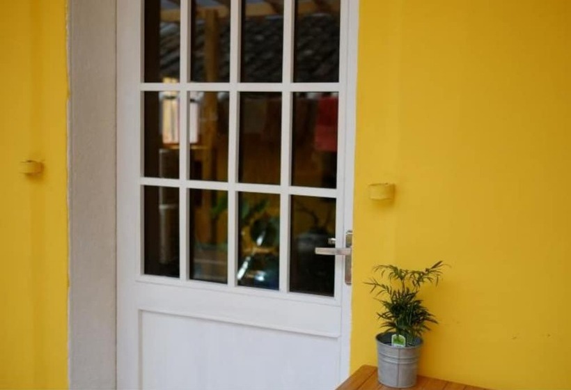 Pensjonat Sharemood Guest House