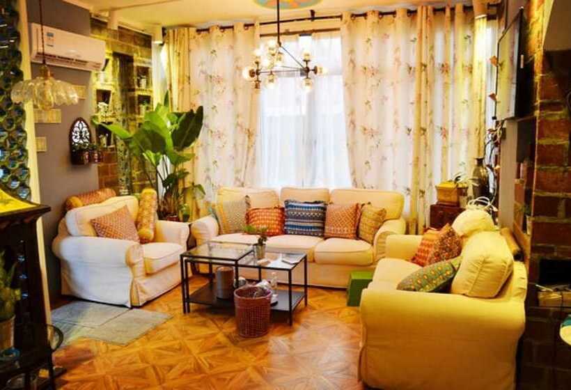 Pensjonat Sharemood Guest House