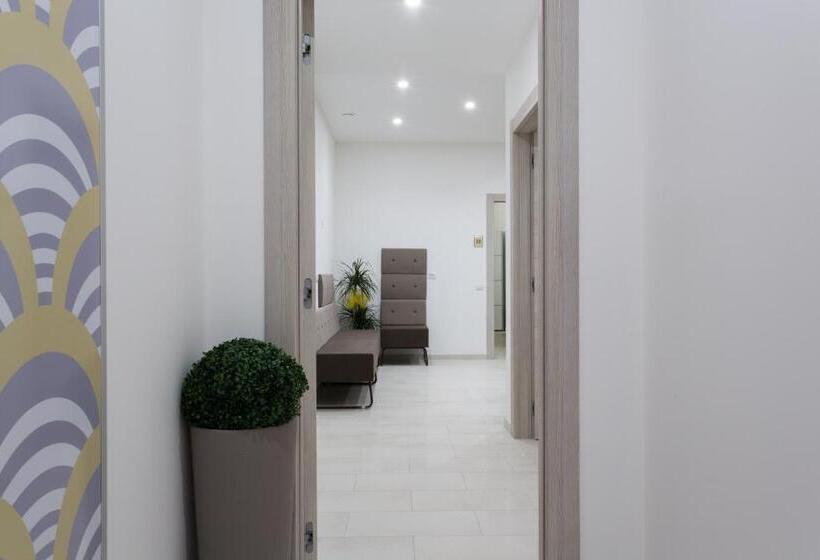 بنسيون Th Collection Rooms