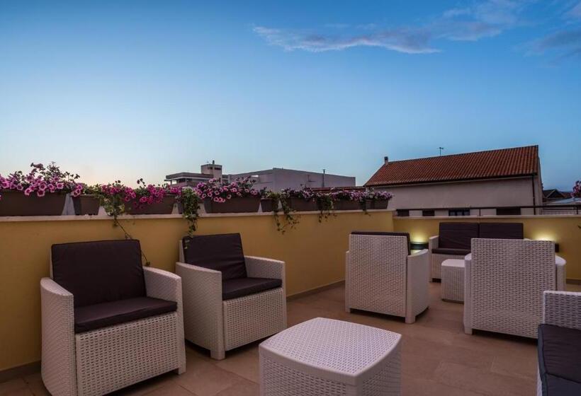 بنسيون Th Collection Rooms