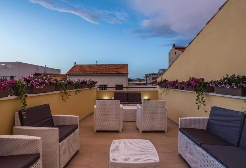 بنسيون Th Collection Rooms