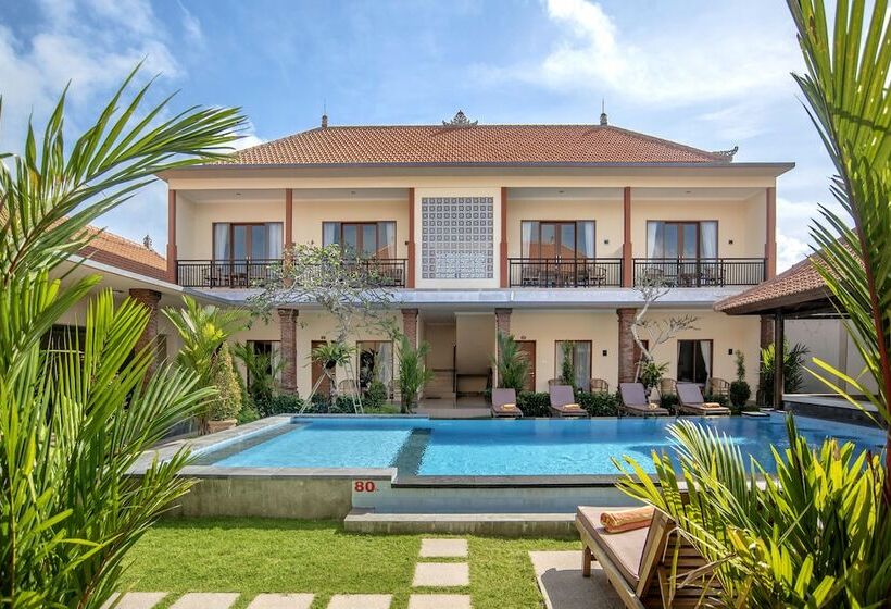 بنسيون Tom S Inn Pecatu