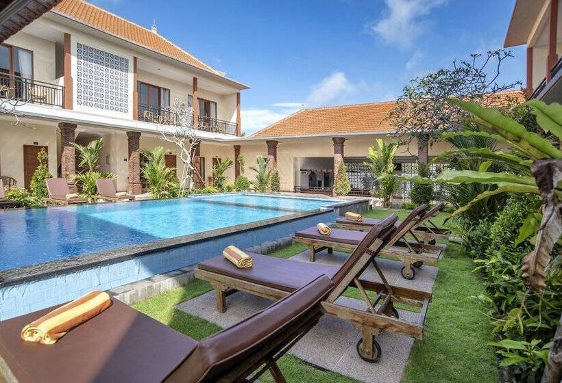 بنسيون Tom S Inn Pecatu