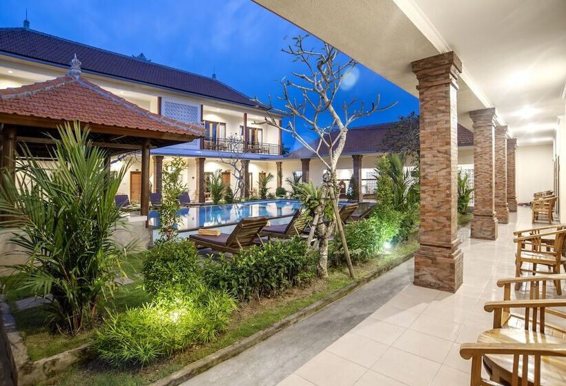 بنسيون Tom S Inn Pecatu