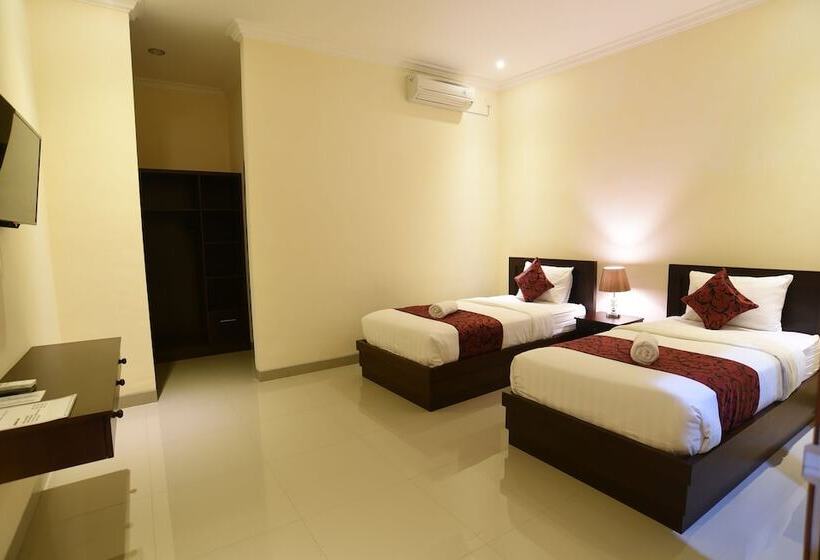 بنسيون Tom S Inn Pecatu