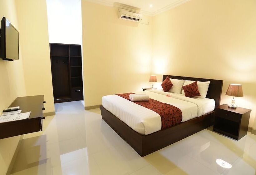 بنسيون Tom S Inn Pecatu