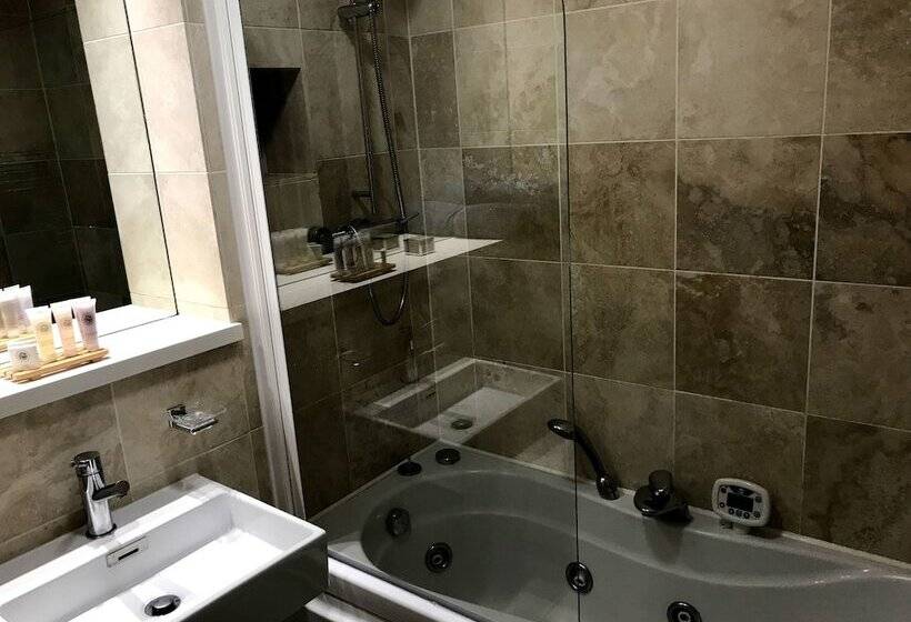 ペンション Violet Lodge