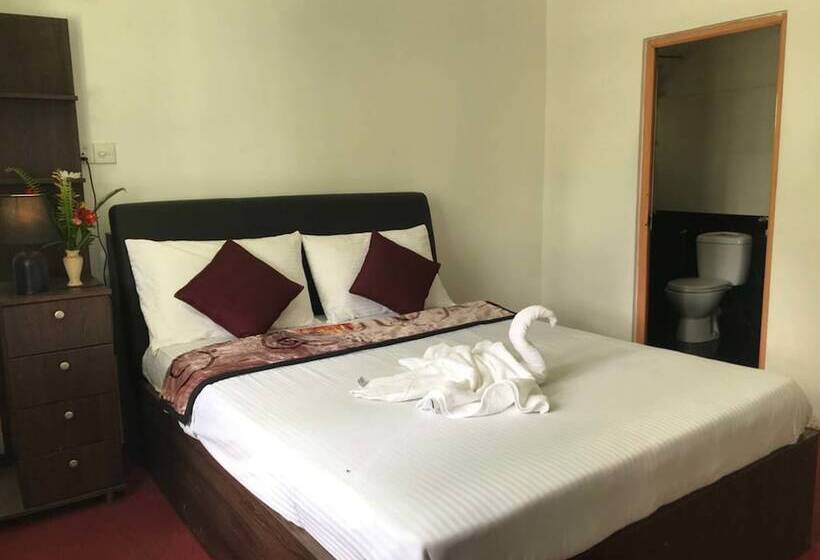 بنسيون Yoho Green Lake View