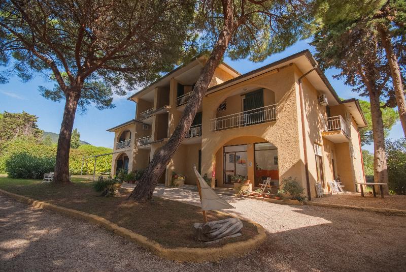 Residence Golfo Della Lacona