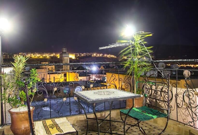 里亚德 Dar El Mathaf