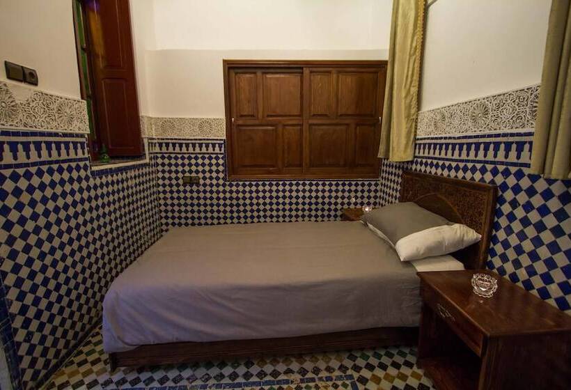 里亚德 Dar El Mathaf