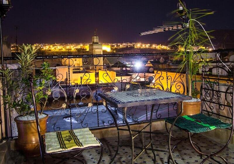 里亚德 Dar El Mathaf