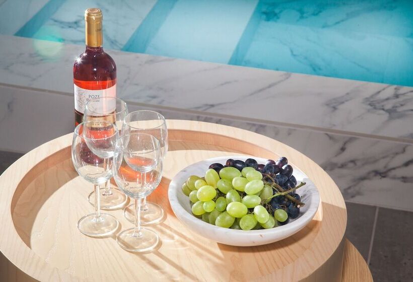 Santorini Soul Villas