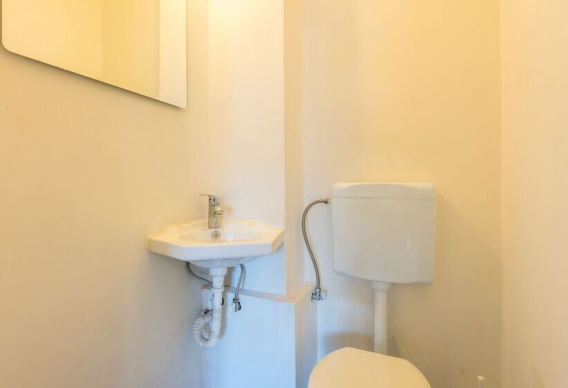 Space Paradise Apartments