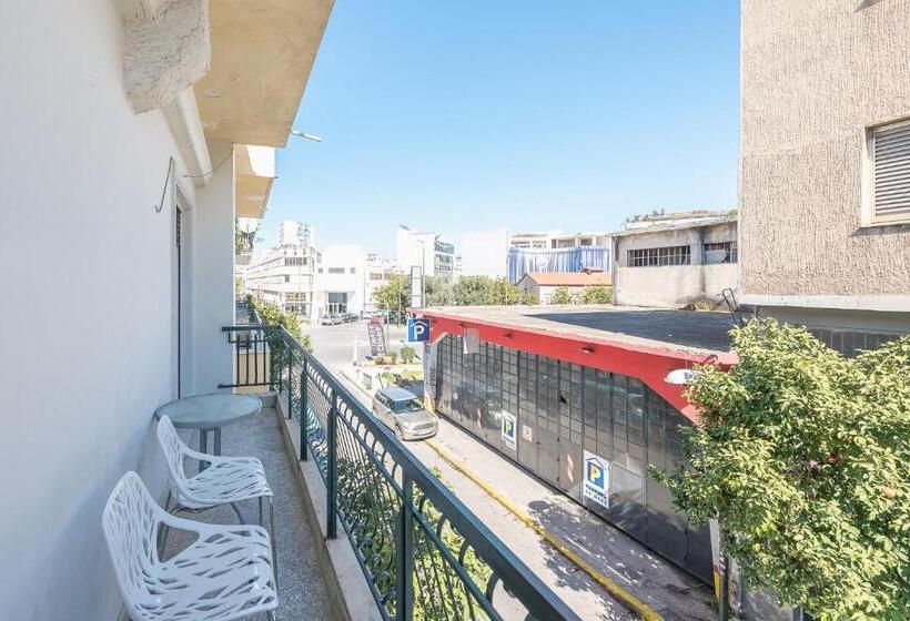 Space Paradise Apartments