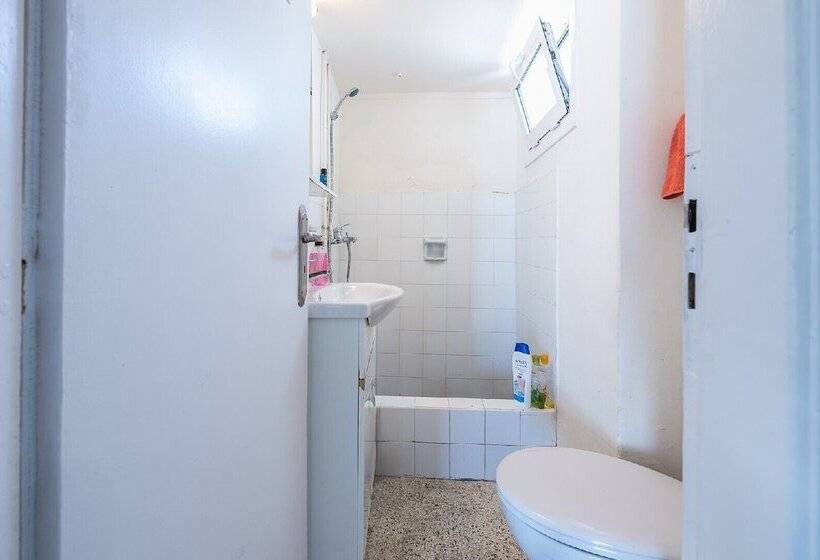 Super Paradise Apartments